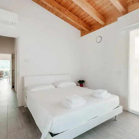 Apartmán Casa Malu By Quokka 360 - Flat 10 Mins From Lecco Mandello del Lario