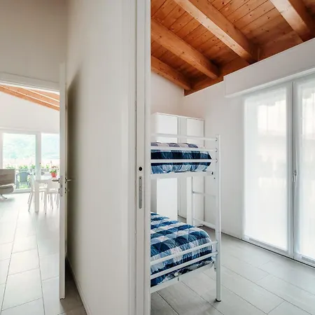 Casa Malu By Quokka 360 - Flat 10 Mins From Lecco Apartmán