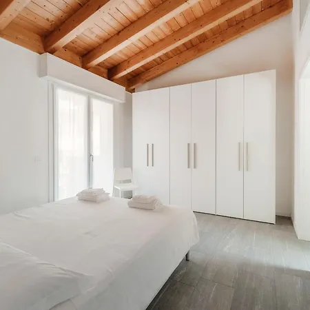 Casa Malu By Quokka 360 - Flat 10 Mins From Lecco Mandello del Lario